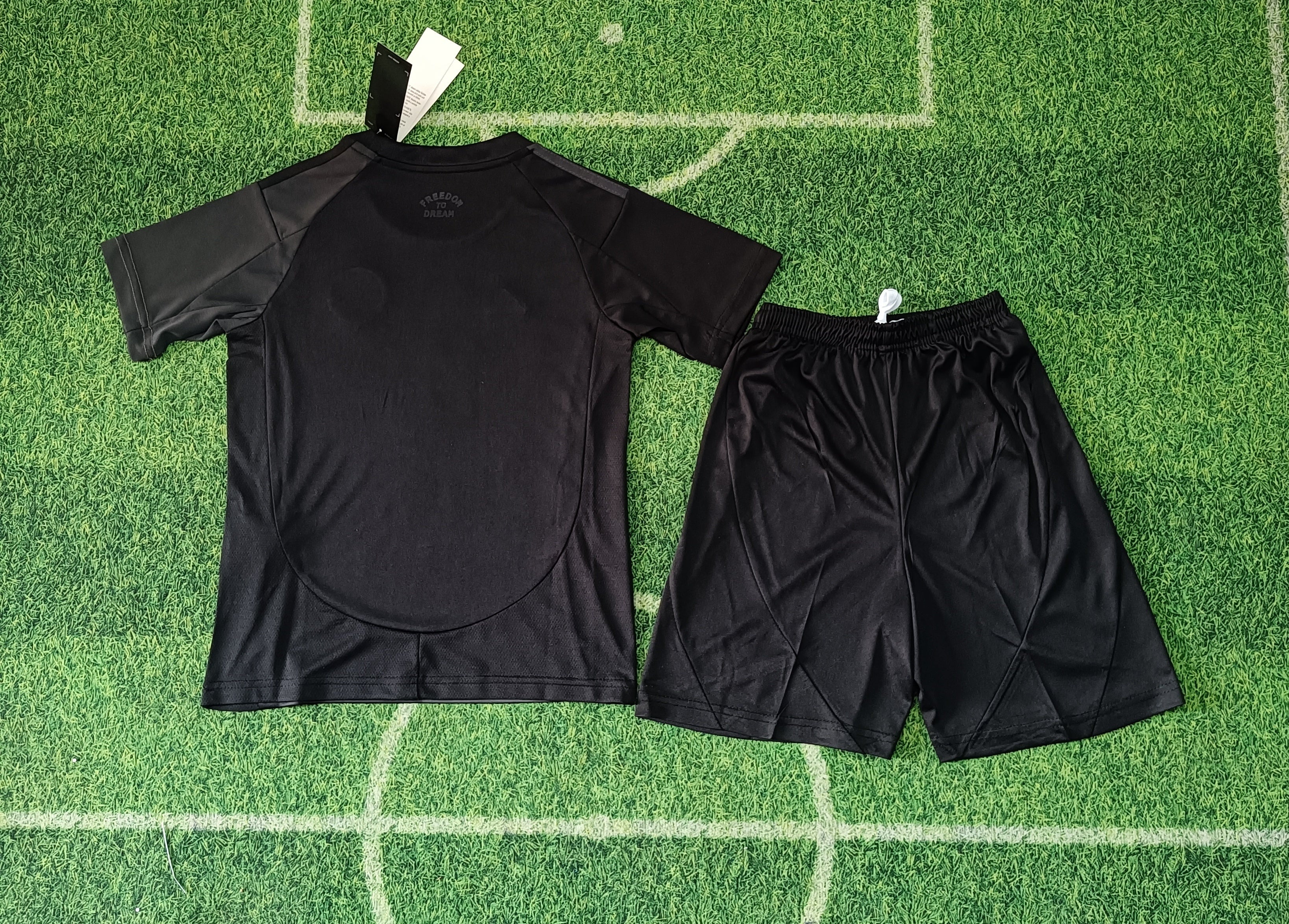 חליפה לילדים אינטר מיאמי 26\2025